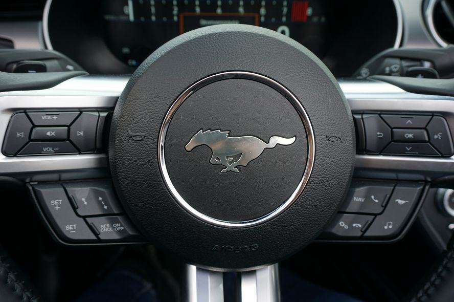 Ford Mustang Convertible GT ERZ Performance umbau