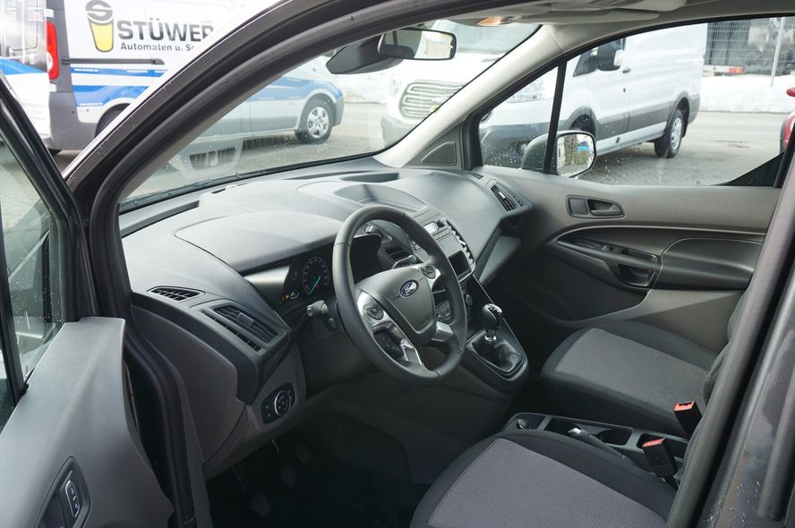 Ford TOURNEO CONNECT AMBIENTE