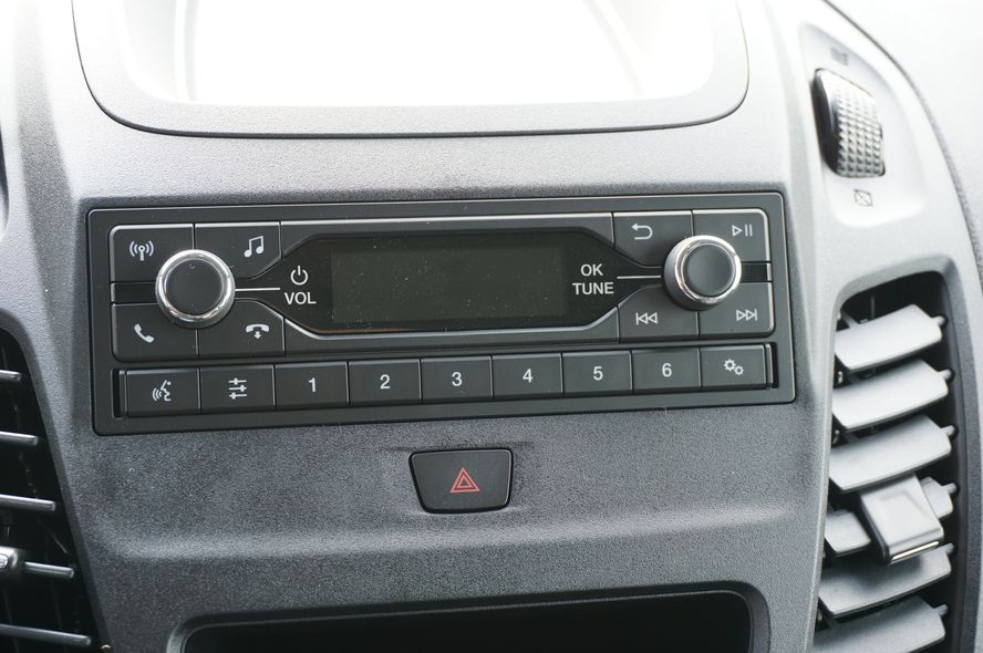 Ford TOURNEO CONNECT AMBIENTE