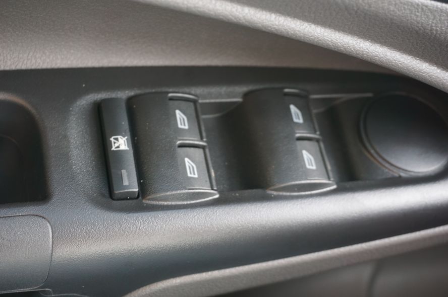 Ford TOURNEO CONNECT AMBIENTE
