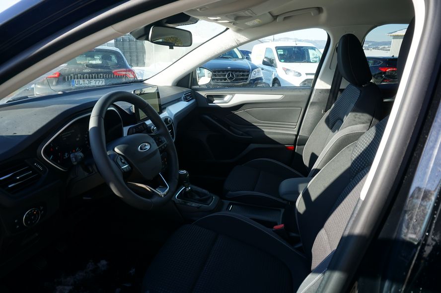 Ford Focus Titanium Edition