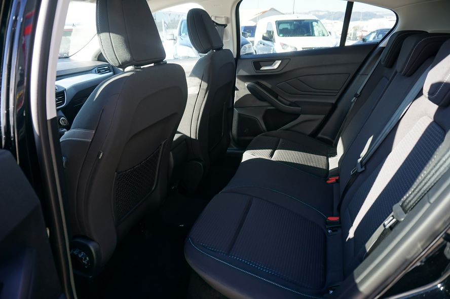 Ford Focus Titanium Edition